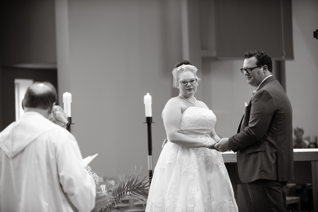 Columbia Manor Golf Course Wedding Photos 27
