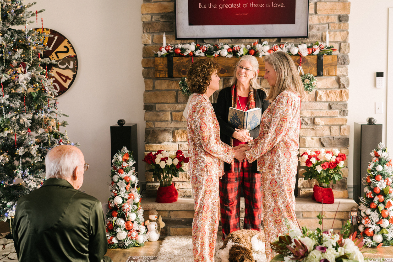 two women getting married