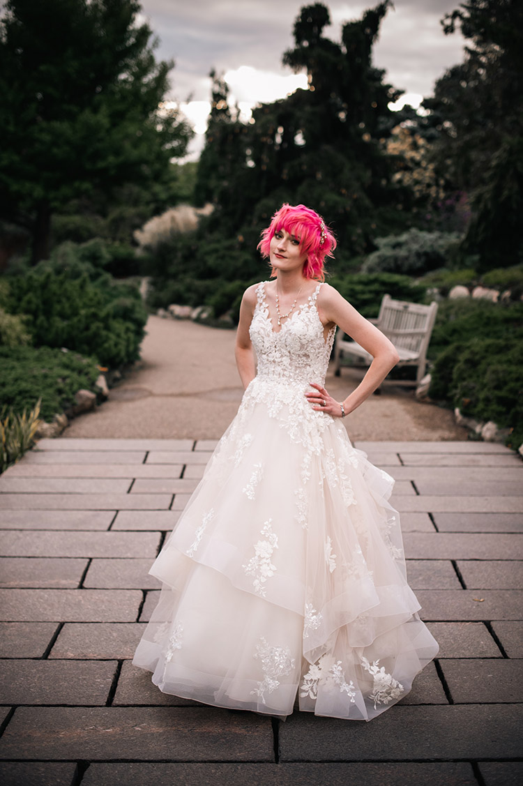 bride with pink hair at MN arboretum