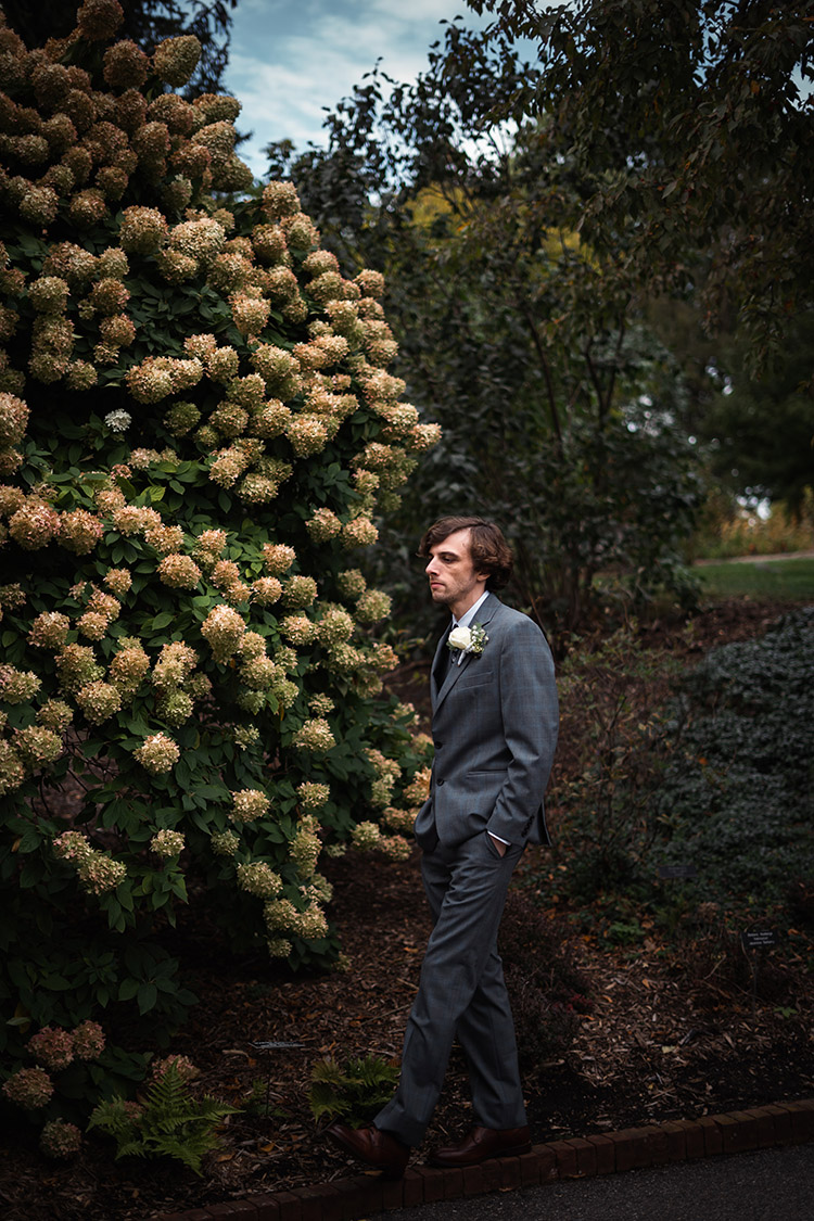 groom at MN arboretum